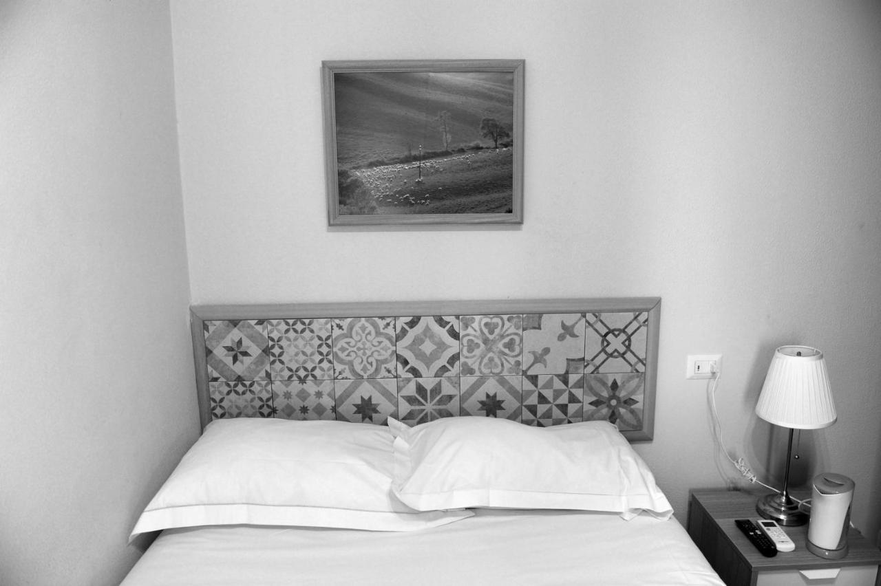 Pontevecchio Rooms Florens Exteriör bild